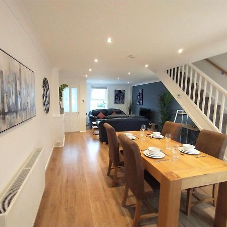 Villa Chipad Duo - Comfy House With Parking And Garden à Chichester Extérieur photo