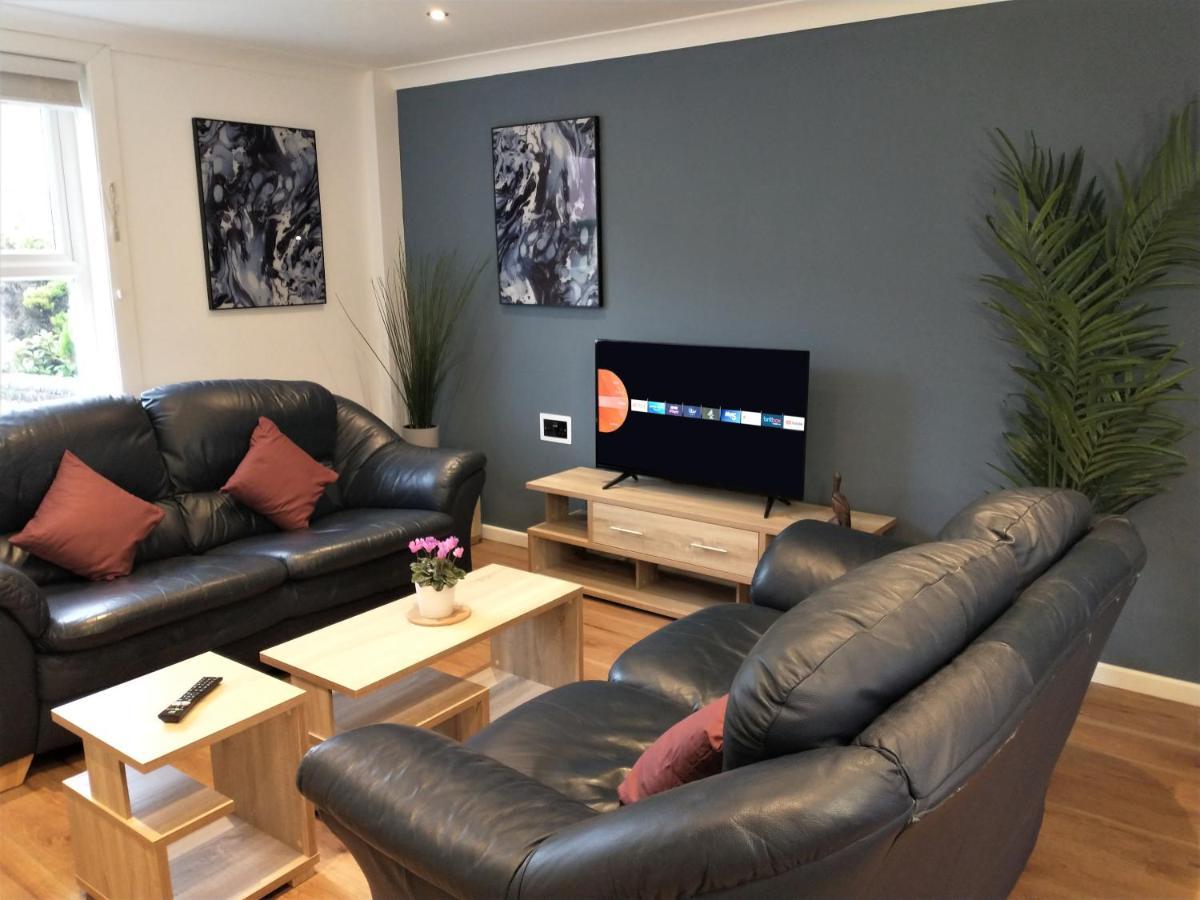 Villa Chipad Duo - Comfy House With Parking And Garden à Chichester Extérieur photo