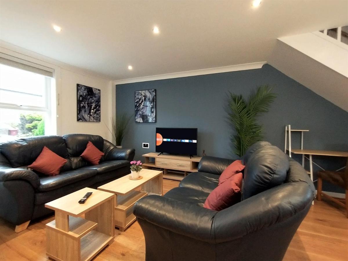 Villa Chipad Duo - Comfy House With Parking And Garden à Chichester Extérieur photo