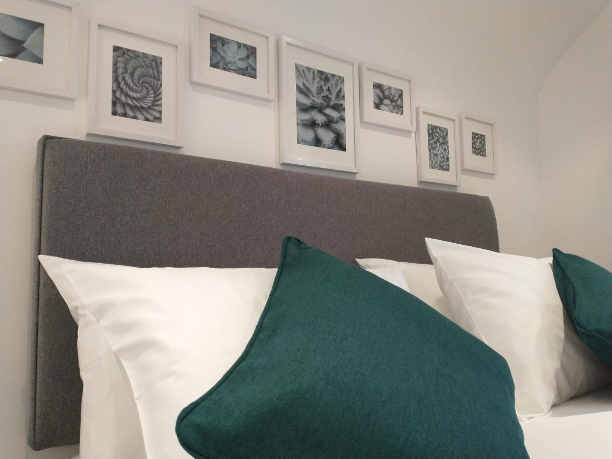 Villa Chipad Duo - Comfy House With Parking And Garden à Chichester Extérieur photo