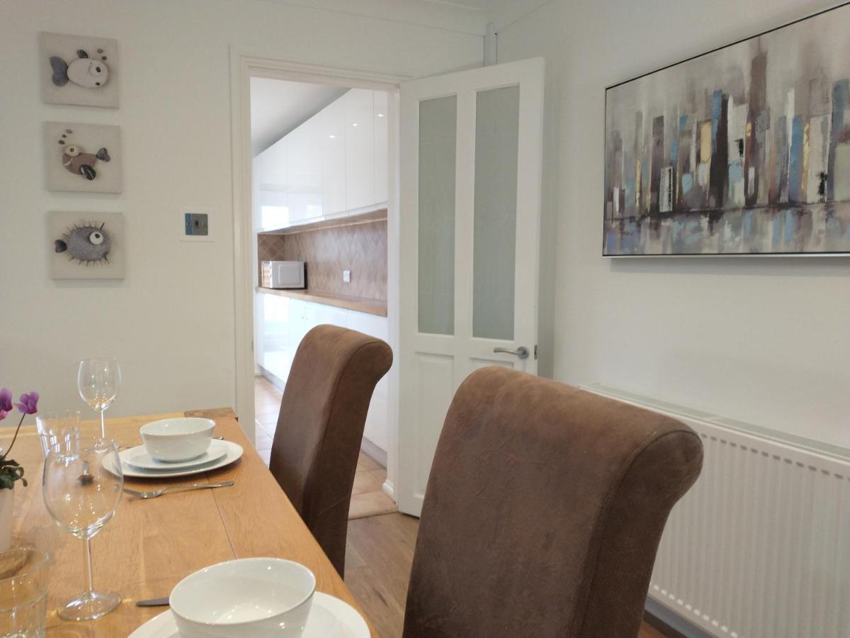 Villa Chipad Duo - Comfy House With Parking And Garden à Chichester Extérieur photo